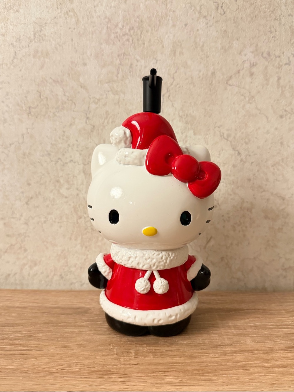 Hello Kitty Festive Soap Dispenser